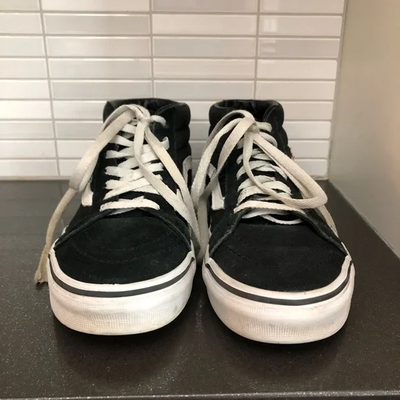 🥳HOST PICK🥳 Vans suede unisex floral high tops - Picture 3 of 10